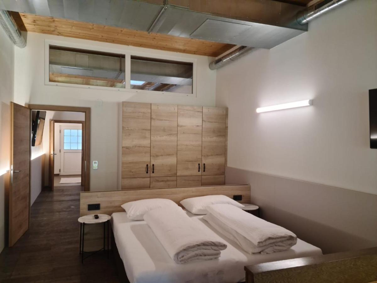 Chalets Am Badesee Lassing Lassing  Екстериор снимка
