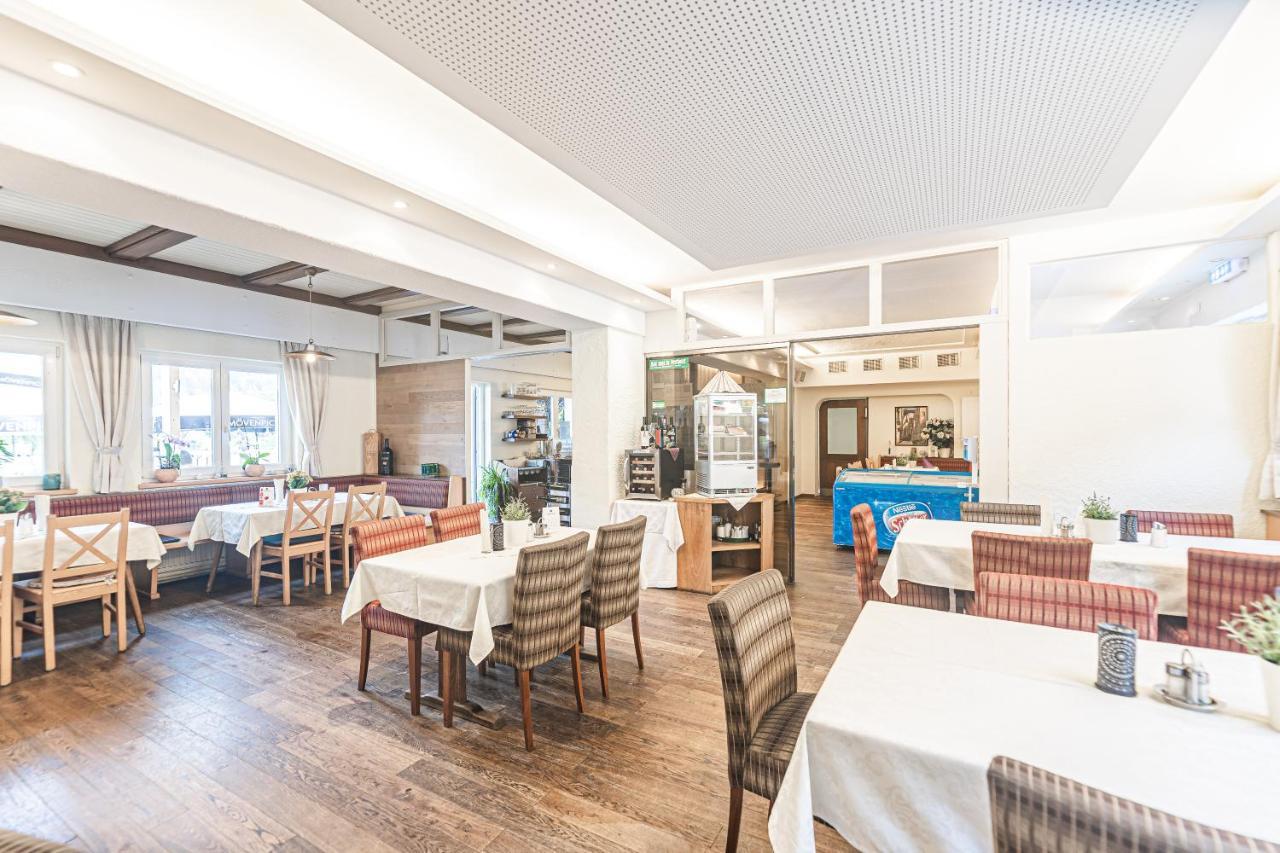 Chalets Am Badesee Lassing Lassing  Екстериор снимка