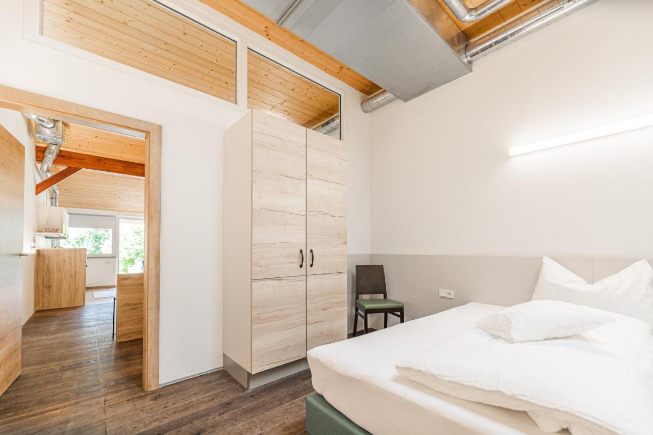 Chalets Am Badesee Lassing Lassing  Екстериор снимка