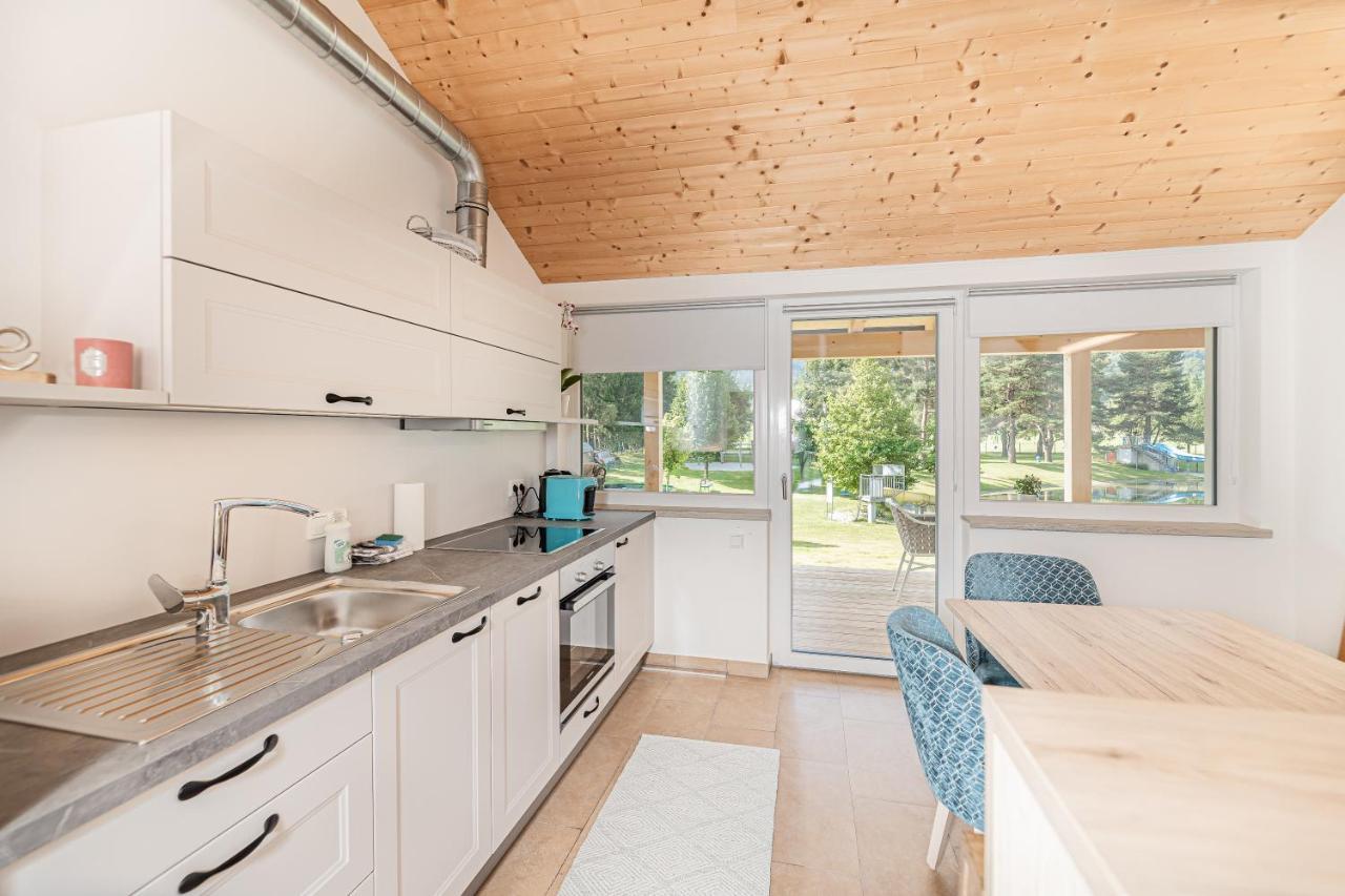 Chalets Am Badesee Lassing Lassing  Екстериор снимка
