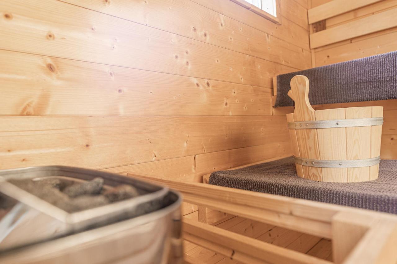 Chalets Am Badesee Lassing Lassing  Екстериор снимка